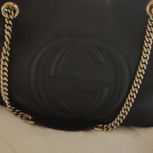 Gucci black leather Gold chain bag